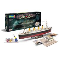 REVELL 100TH ANNIVERSARY OF THE TITANIC 1:400