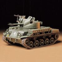 TAMIYA M42 DUSTER W/3 FIGURES 1/35