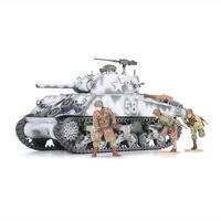 TAMIYA M4A3 SHERMAN 105MM HOWITZER