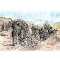 ITALERI PLASTIC MODEL KIT WWII- GERMAN PARATROOPERS (TROPICAL UNIFORM) 1:72 - 51-6134S