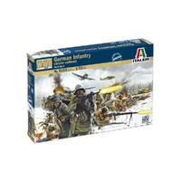 Italeri Plastic Model Kit Wwii- German Infantry (Winter Uniform) 1:72 - 51-6151S