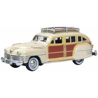 Oxford Chrysler T & C Woody Wagon 1942 Catalina Tan 1:87