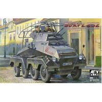 AFV CLUB 1/35 GERMAN SD.KFZ. 232 SCHWERER PANZERSP ¤HWAGEN PLASTIC MODEL KIT [AF35232]