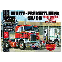 Amt 1/25 White Freightliner 2-In-1 Sc/Dd Cabover Tractor (75Th Anniversary) Plastic Model Kit