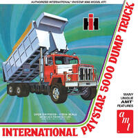 Amt 1/25 Ih Paystar 5000 Dump Truck Plastic Model Kit