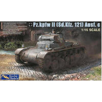 Gecko 1/16 Pz.Kpfw. II (Sd.Kfz.121) Ausf.c Plastic Model Kit