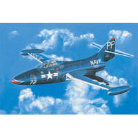 Hobbyboss 1/72 F9F-2P Panther Plastic Model Kit [87249]