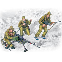 Icm 1/35 Soviet Special Troops (1979-1988) (3 Figures - 1 Officer 2 Soldiers) Plastic Model Kit