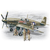 Icm 1/48 Mustang P-51B With Usaaf Pilots And Ground Personnel Plastic Model Kit