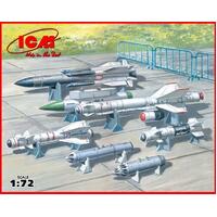 Icm 1/72 Soviet Air-To-Surface Aircraft Armament (X-29T X-31P X-59M Missiles B-13L B-8M1 Rocket Containers Kab-500Kr Bombs) Plastic Model Kit