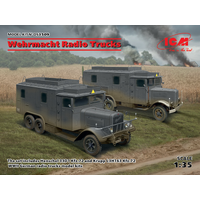 Icm 1/35 Wehrmacht Radio Trucks Plastic Model Kit Diorama Set