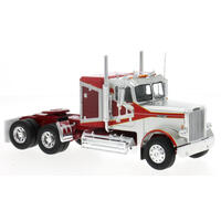 IXO Models 1/43 FREIGHTLINER FLC 120 64 T 1977 Yellow (with sleeper)  Silver / Red