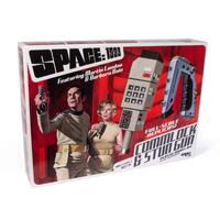 MPC 1/1 SPACE: 1999 STUN GUN & COMMLOCK PLASTIC MODEL KIT