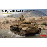 RYEFIELD 1/35 PZ. KPFW. III AUSF. J W/FULL INTERIOR PLASTIC MODEL KIT