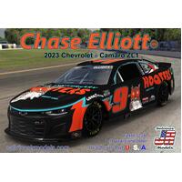 SALVINOS J R 1/24 HENDRICK MOTORSPORTS CHASE ELLIOTT 2023 CAMARO HOOTERS PLASTIC MODEL KIT