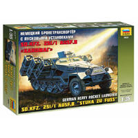 ZVEZDA 1/35 SD.KFZ.251/1 AUSF.B "STUKA ZU FUSS" PLASTIC MODEL KIT