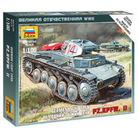ZVEZDA 1/100 GERMAN PANZER II PLASTIC MODEL KIT